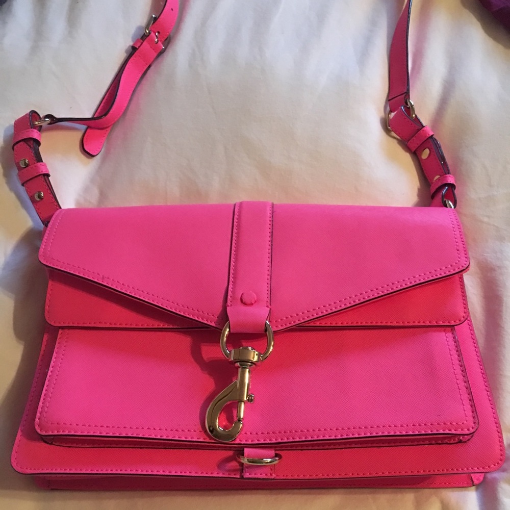 Neon pink crossbody. Never used. New condition